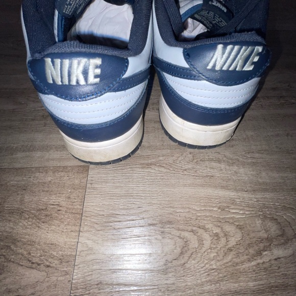 Nike Dunk Lows - Picture 5 of 7